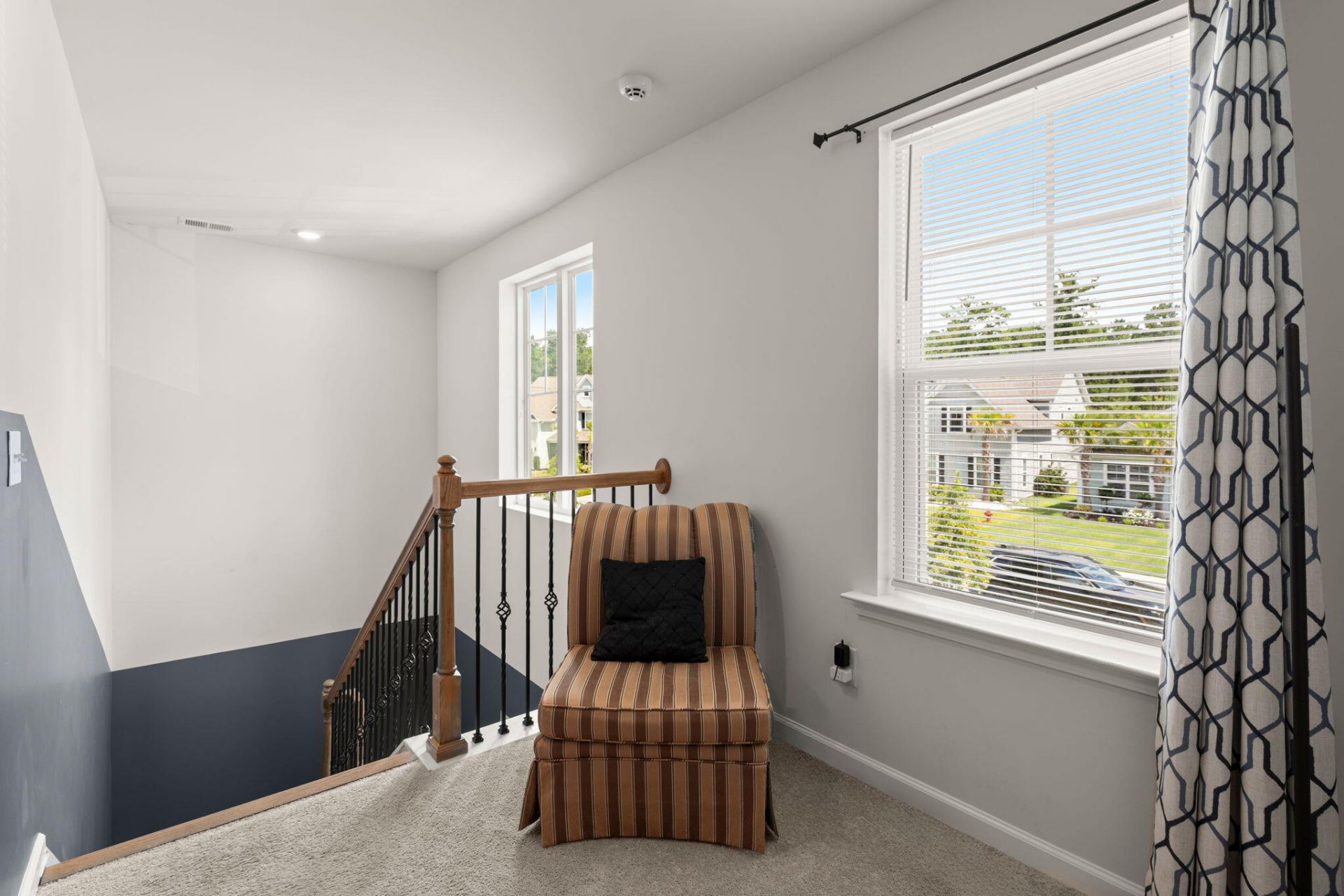215 Shortmarsh Street Photo 26