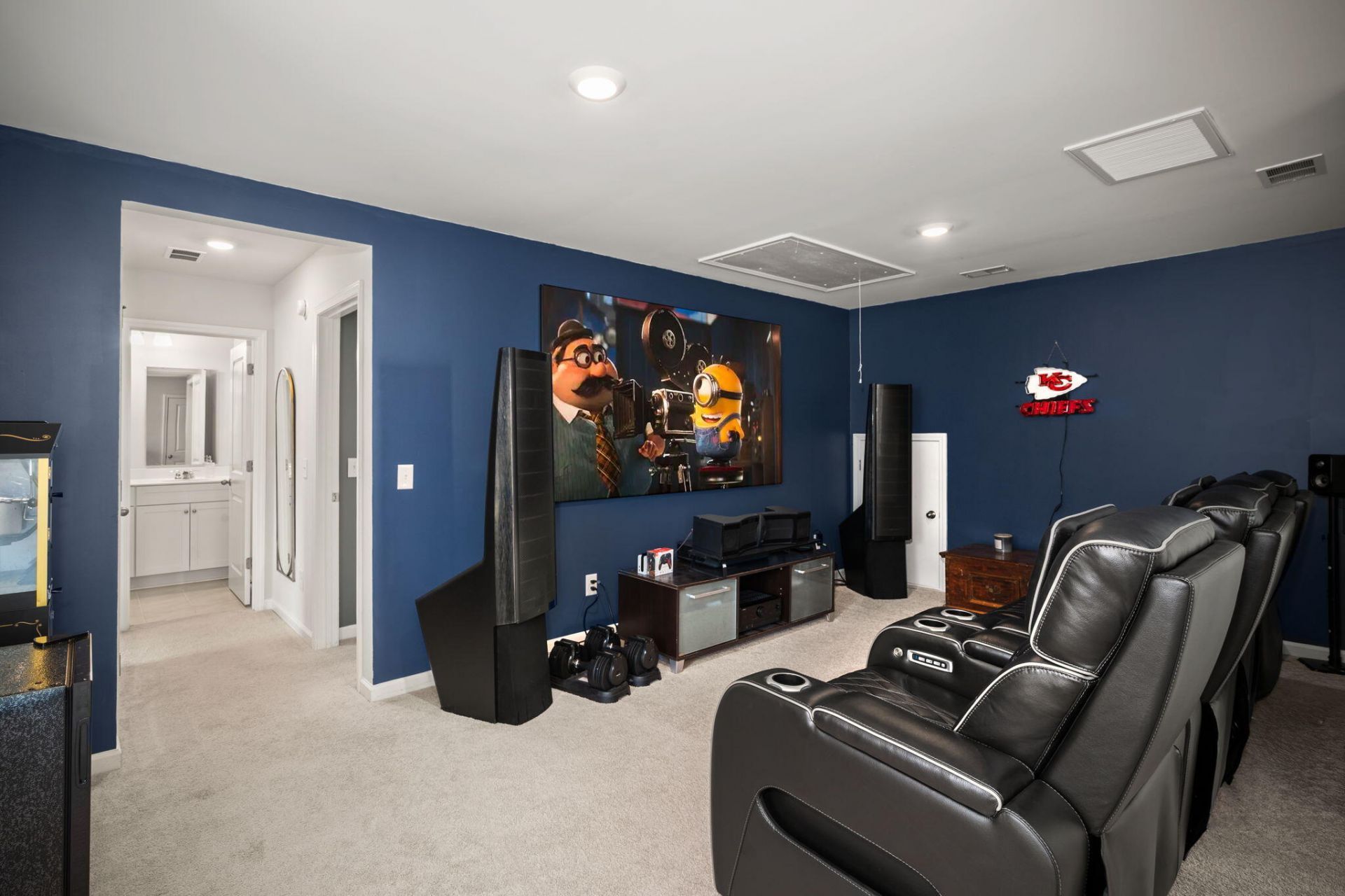 215 Shortmarsh Street Photo 27