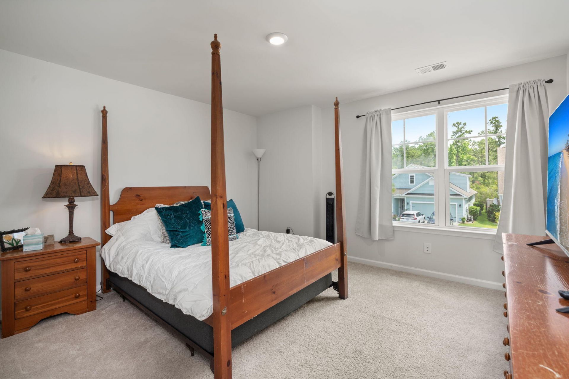 215 Shortmarsh Street Photo 30