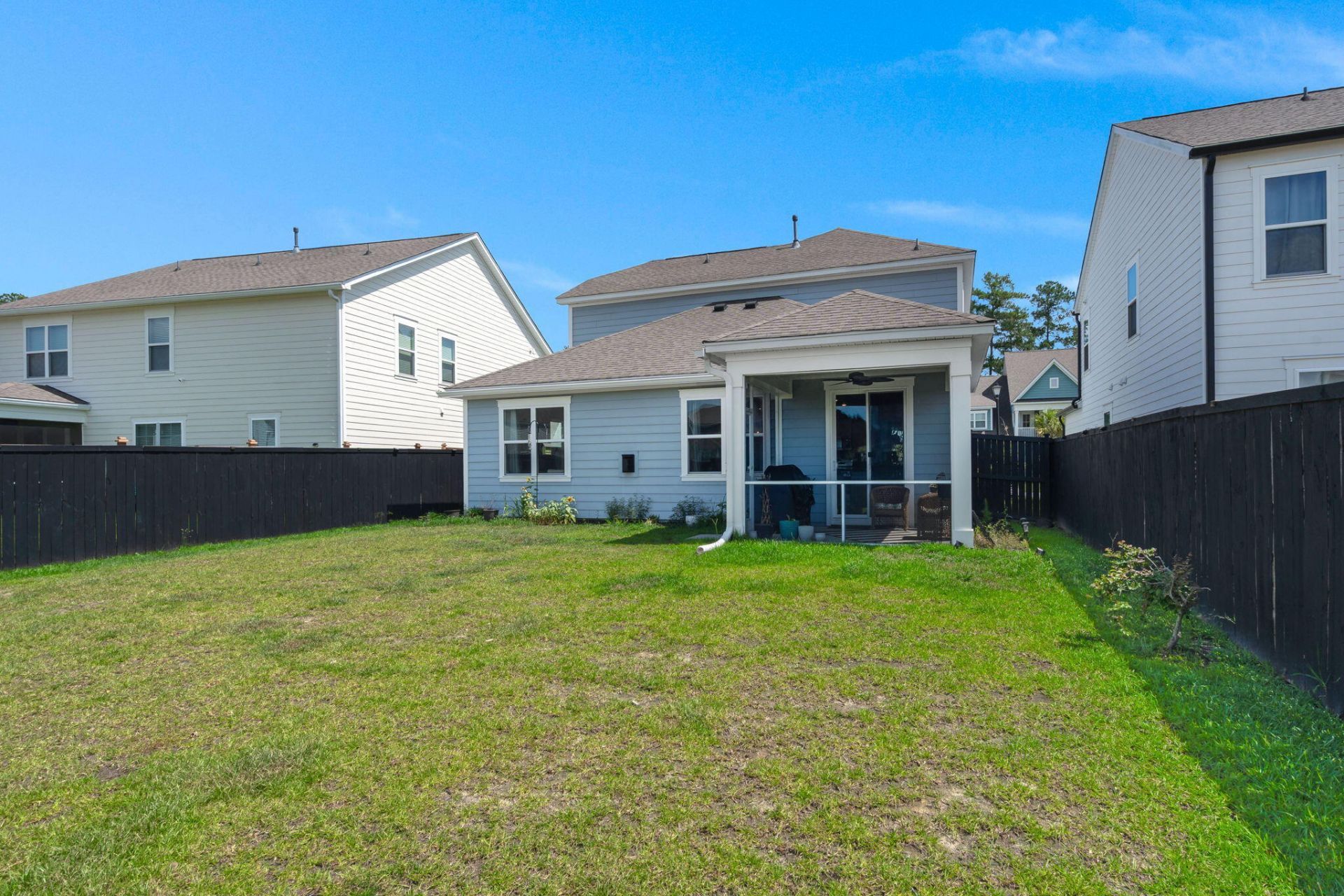 215 Shortmarsh Street Photo 35