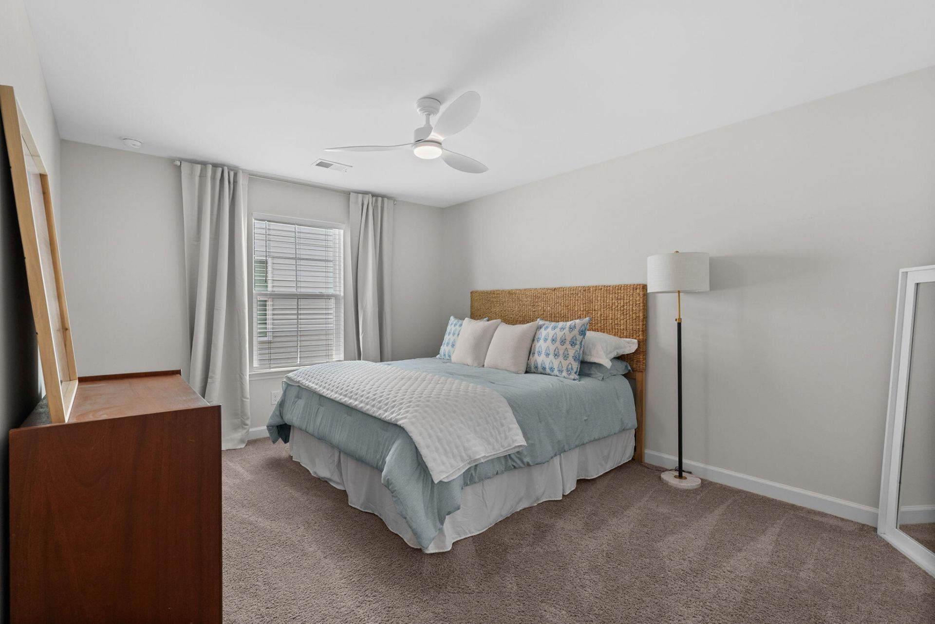 269 Saxony Loop Photo 62