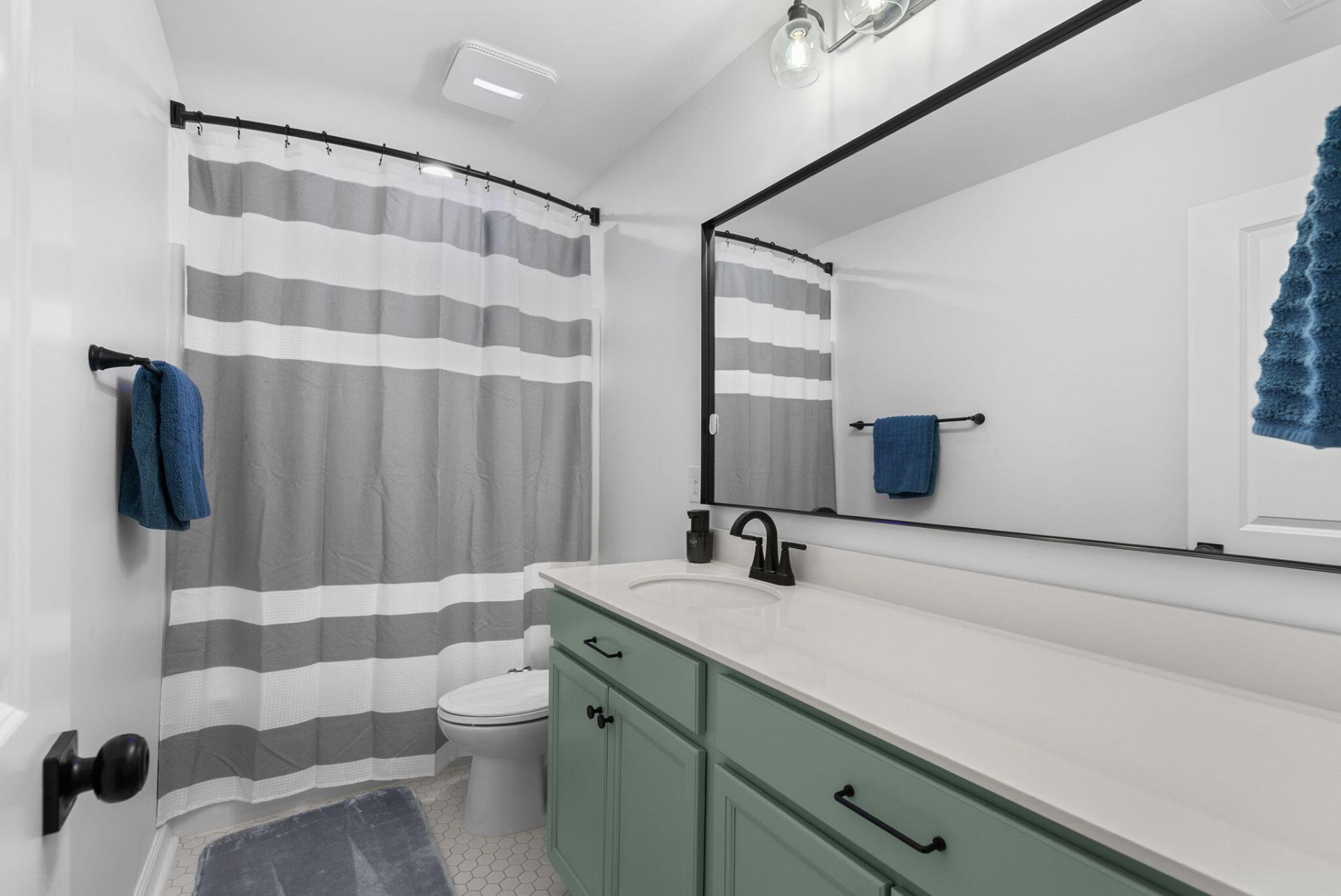 269 Saxony Loop Photo 64