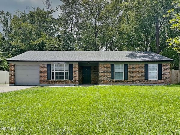 2626 PINEWOOD Boulevard S, Middleburg, FL 32068