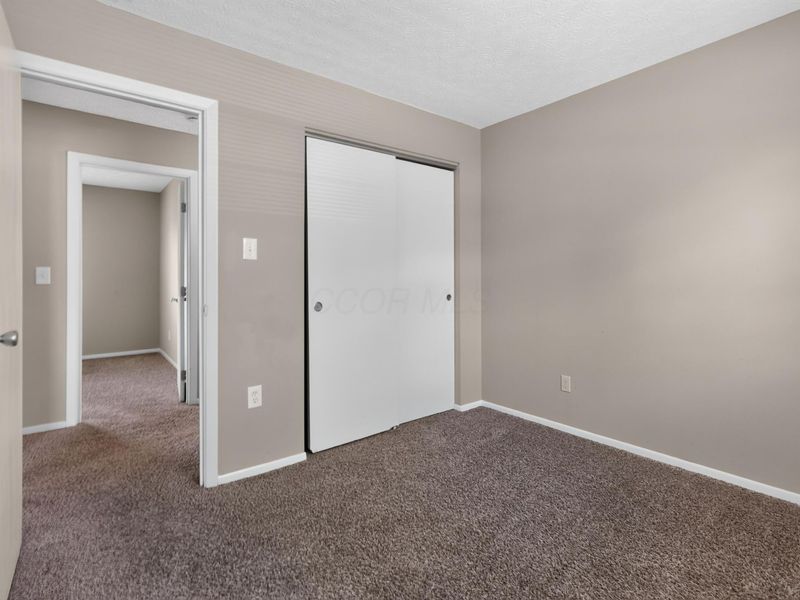 798 Orchard Glen , Columbus, OH 43228 Photo 27