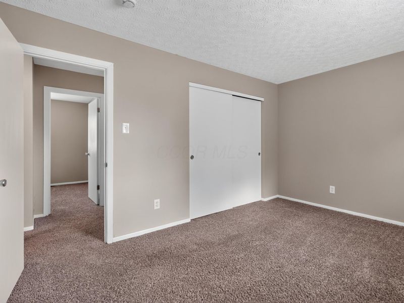 798 Orchard Glen , Columbus, OH 43228 Photo 28