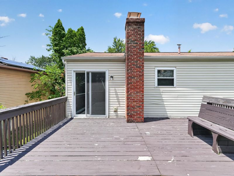 798 Orchard Glen , Columbus, OH 43228 Photo 3