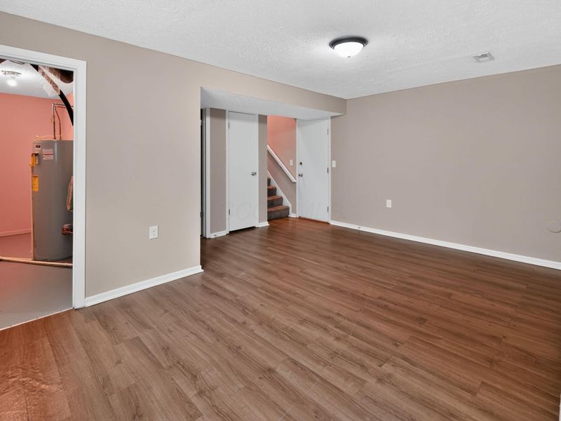 798 Orchard Glen , Columbus, OH 43228 Photo 35