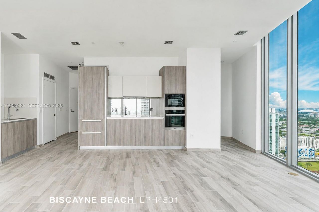 2900 NE 7th Ave, Unit LPH-4501, Miami, FL 33137 Photo