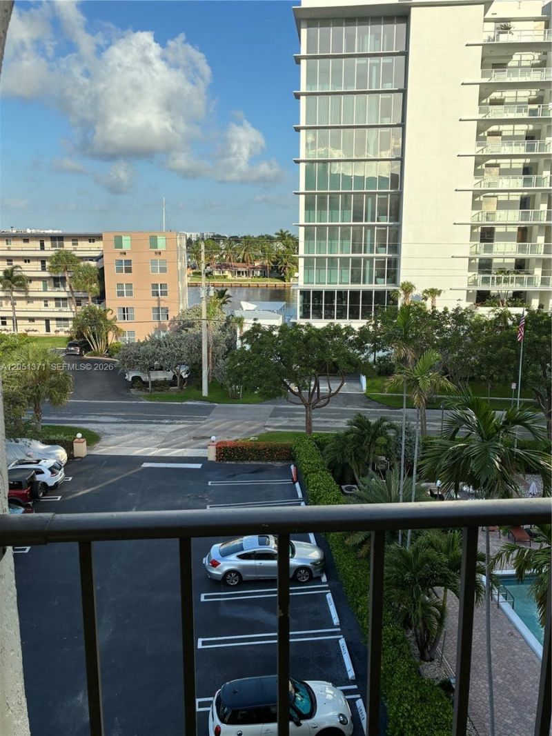400 N Riverside Dr , Unit 501, Pompano Beach, FL 33062 Photo