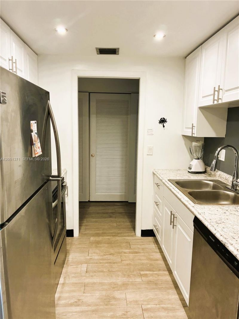 400 N Riverside Dr , Unit 501, Pompano Beach, FL 33062 Photo