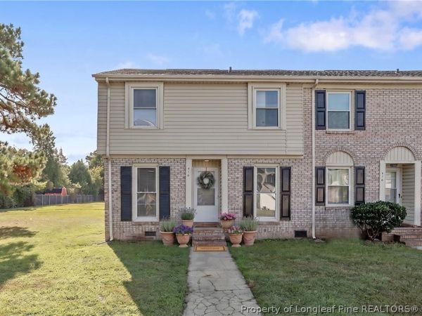 416 Kirkcaldy Court, Fayetteville, NC 28314