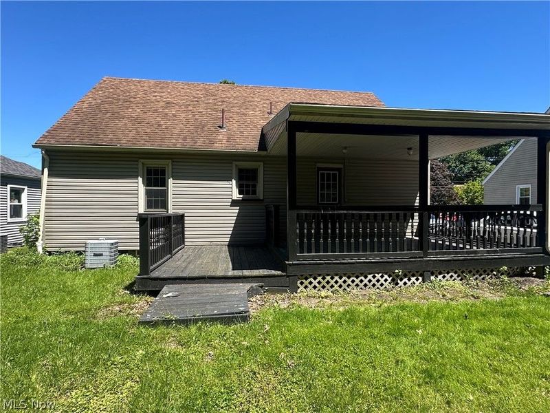 142 S Edgehill, Youngstown, OH 44515 Photo 12