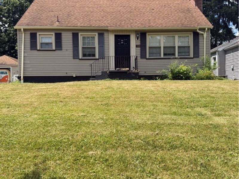 142 S Edgehill, Youngstown, OH 44515 Photo 2