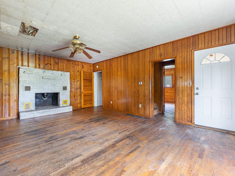 3957 Old Columbus Road, Springfield, OH 45503 Photo 3