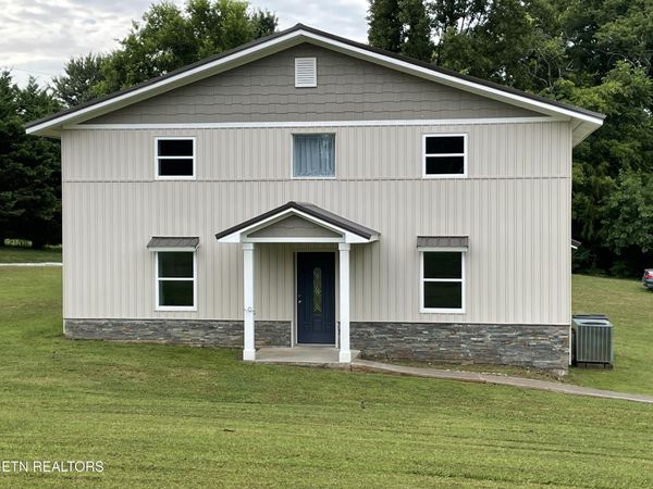 359 Community Drive, Madisonville, TN 37354