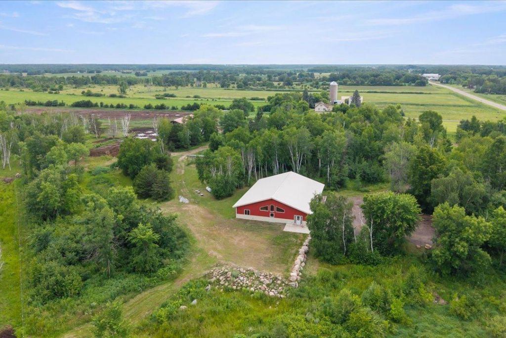 23699 295th Avenue , Pierz, MN 56364