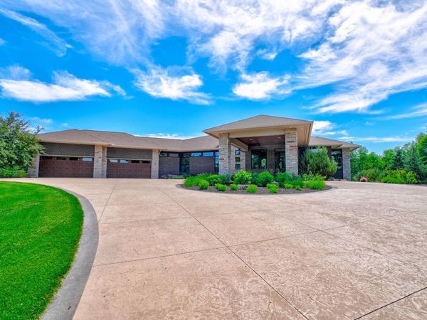 12639 20th Street N, Stillwater, MN 55082