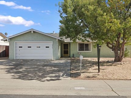 8744 Lodestone Cir, Elk Grove, CA 95624 Photo