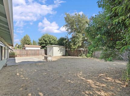 8744 Lodestone Cir, Elk Grove, CA 95624 Photo