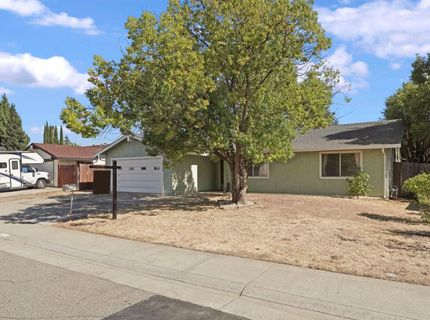 8744 Lodestone Cir, Elk Grove, CA 95624 Photo
