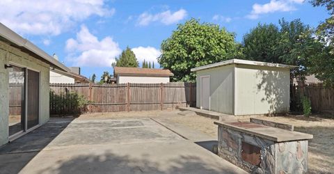 8744 Lodestone Cir, Elk Grove, CA 95624 Photo