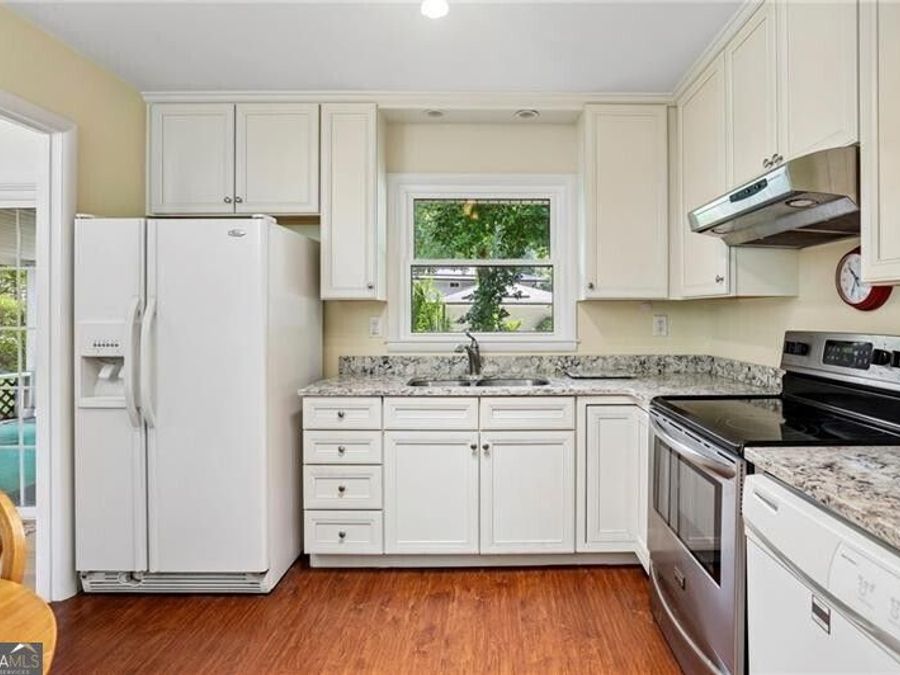 Property Image 5