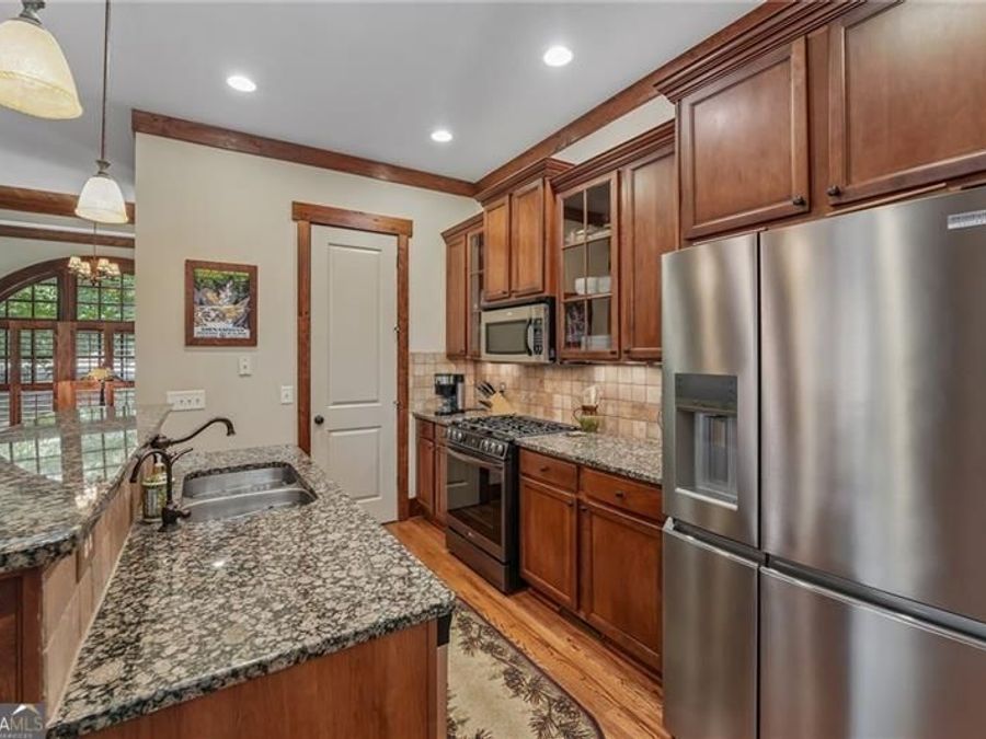 Property Image 28