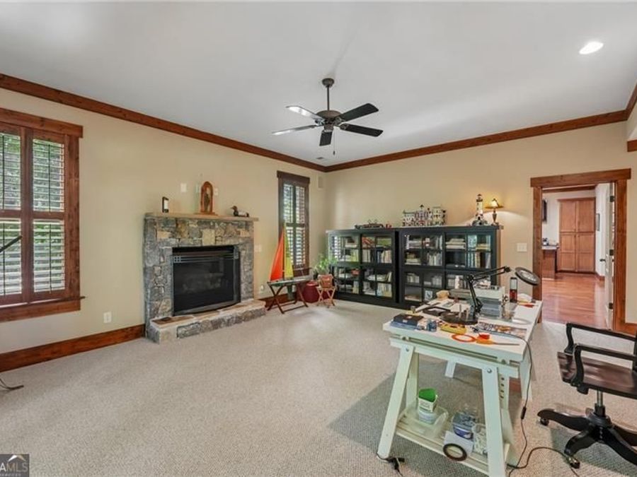 Property Image 37
