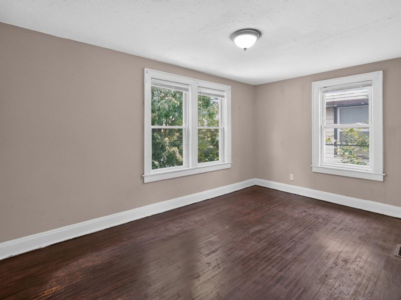550 Wrexham Avenue , Columbus, OH 43223 Photo 11