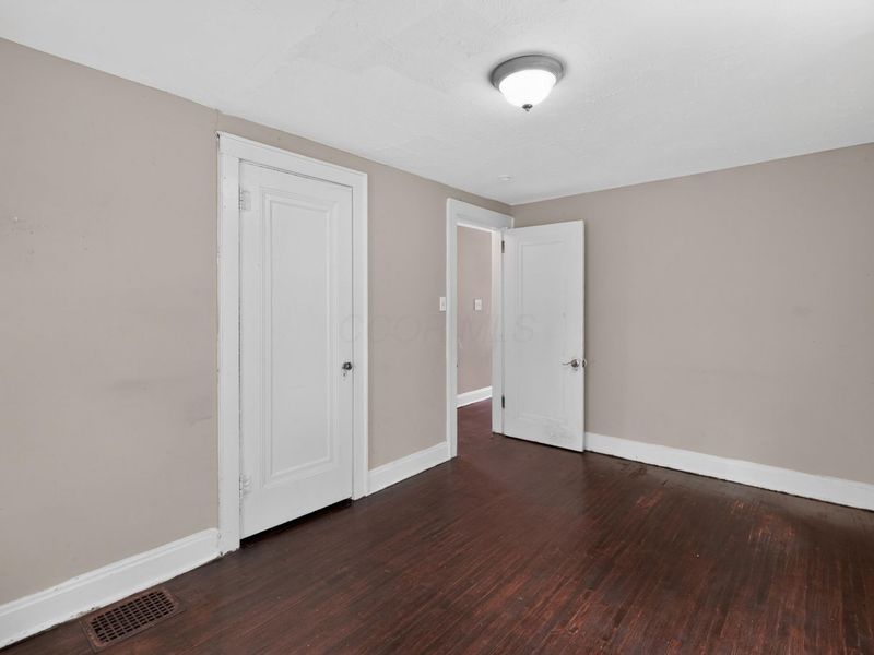 550 Wrexham Avenue , Columbus, OH 43223 Photo 13