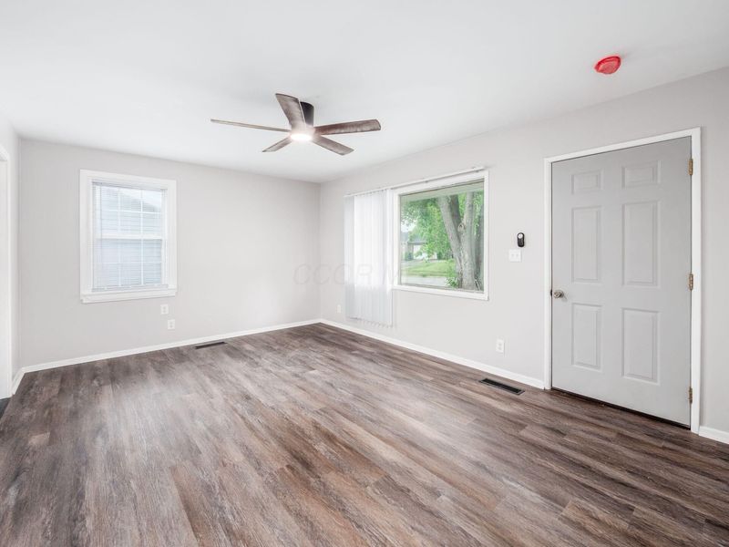 864 Brian Drive, Reynoldsburg, OH 43068 Photo 5