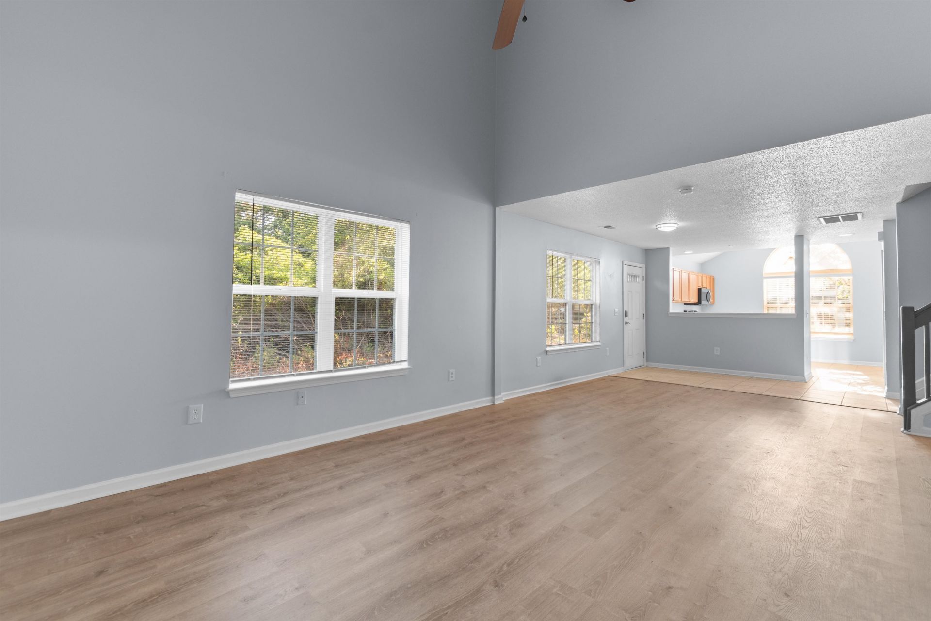 1090 Stanton Pl. Photo 13