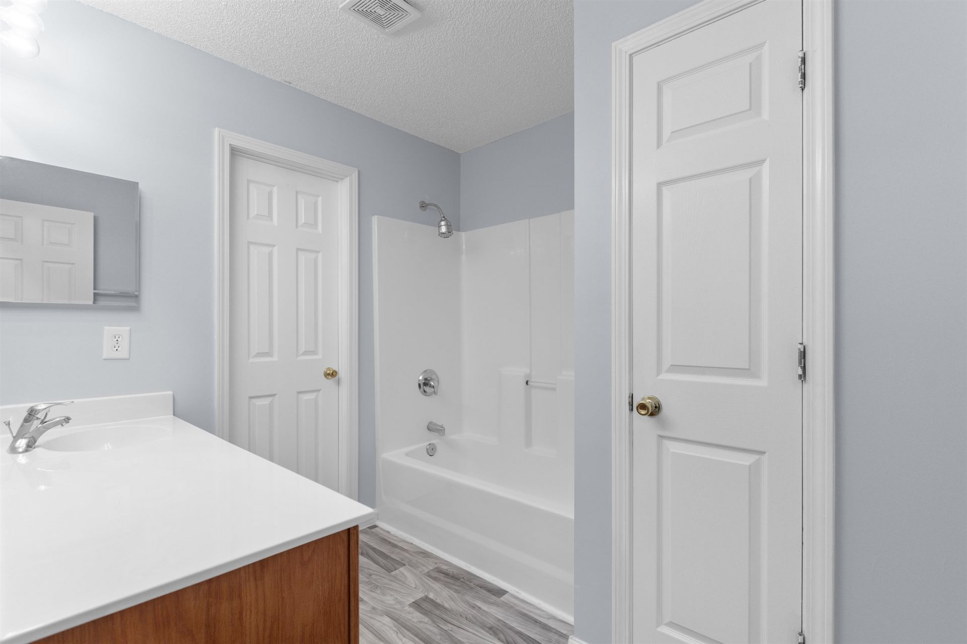 1090 Stanton Pl. Photo 25