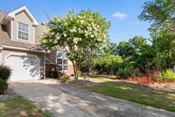 1090 Stanton Pl. photo 4