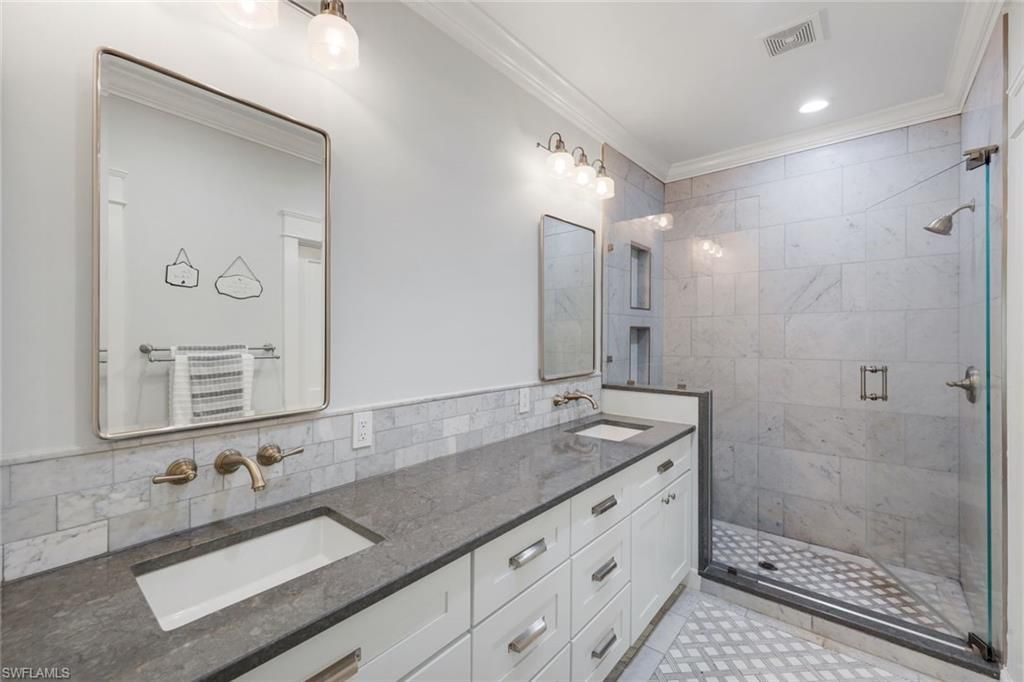 6355 Lexington Ct, Unit 102, Naples, FL 34110 Photo