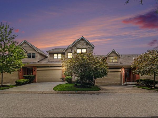 22 Grand Lake Drive, Fort Thomas, KY 41075