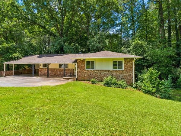 1744 Reindeer Drive NE, Atlanta, GA 30329