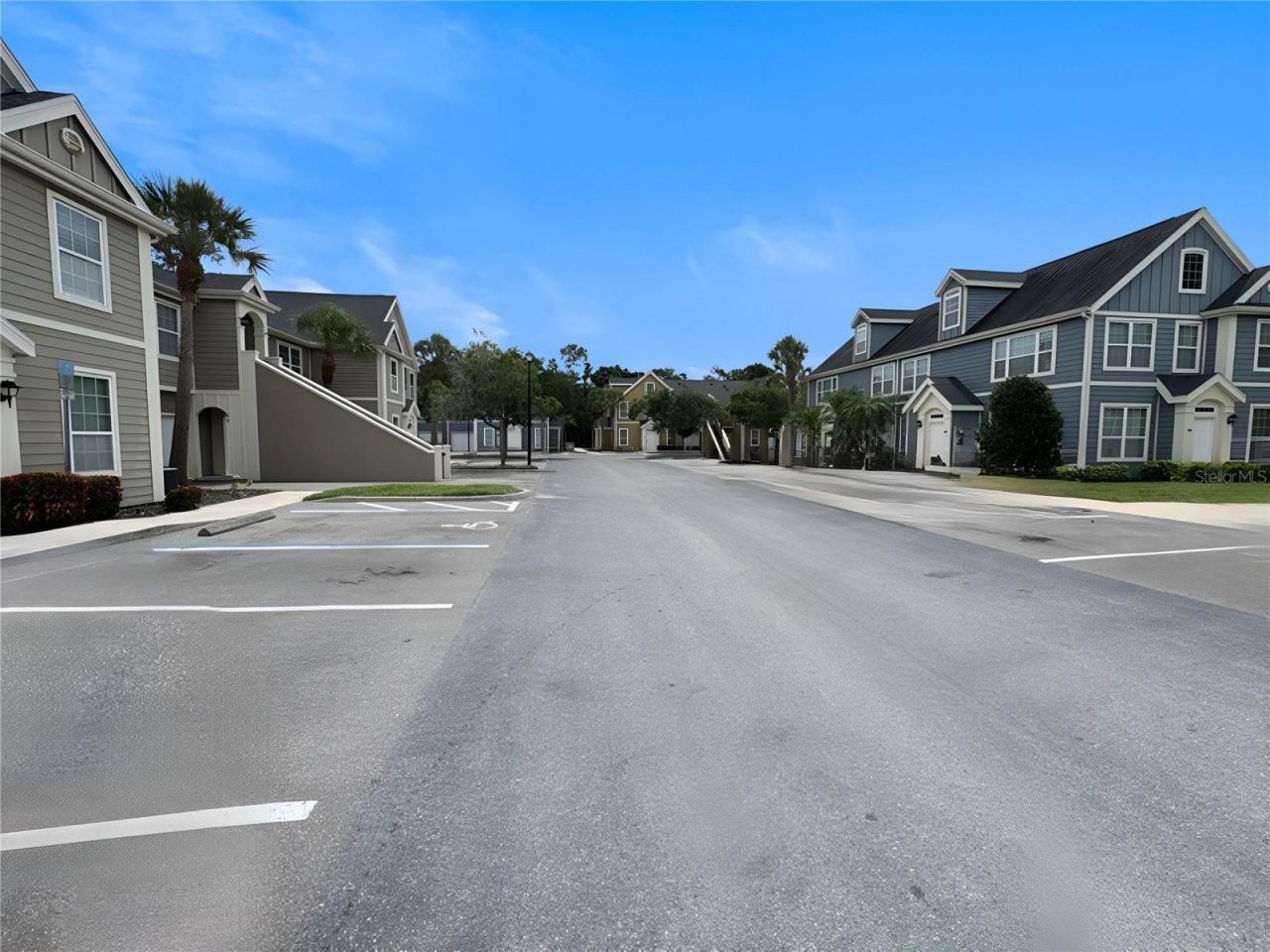5531 Rosehill Road, Unit 201, Sarasota, FL 34233 Photo