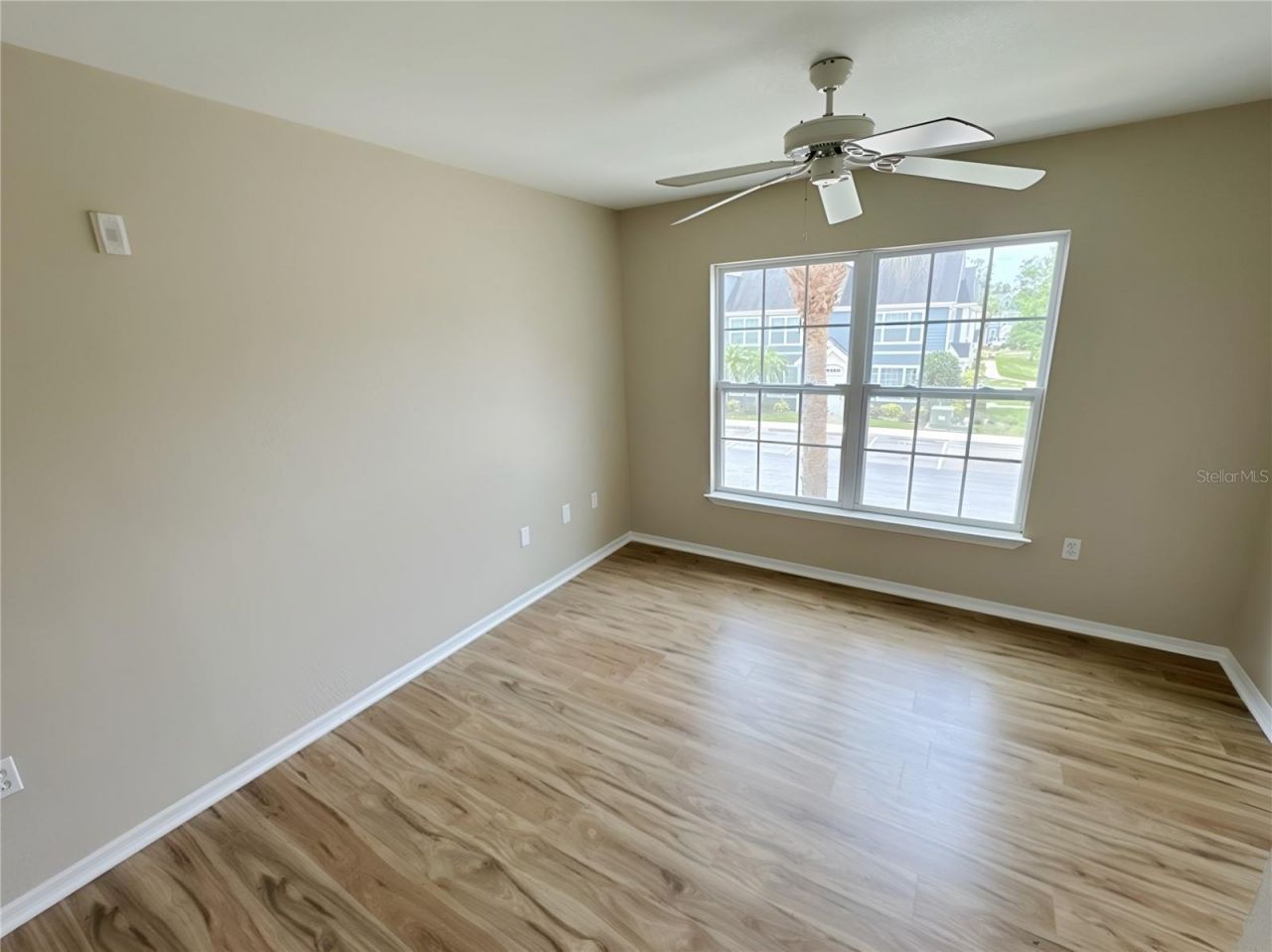 5531 Rosehill Road, Unit 201, Sarasota, FL 34233 Photo