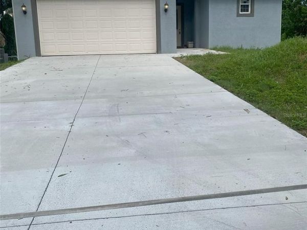 14910 LAURIE LANE , TAMPA, FL 33613
