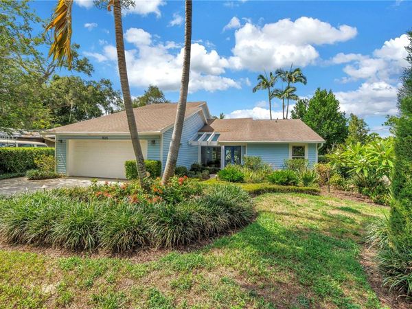 935 42ND AVENUE N, ST PETERSBURG, FL 33703