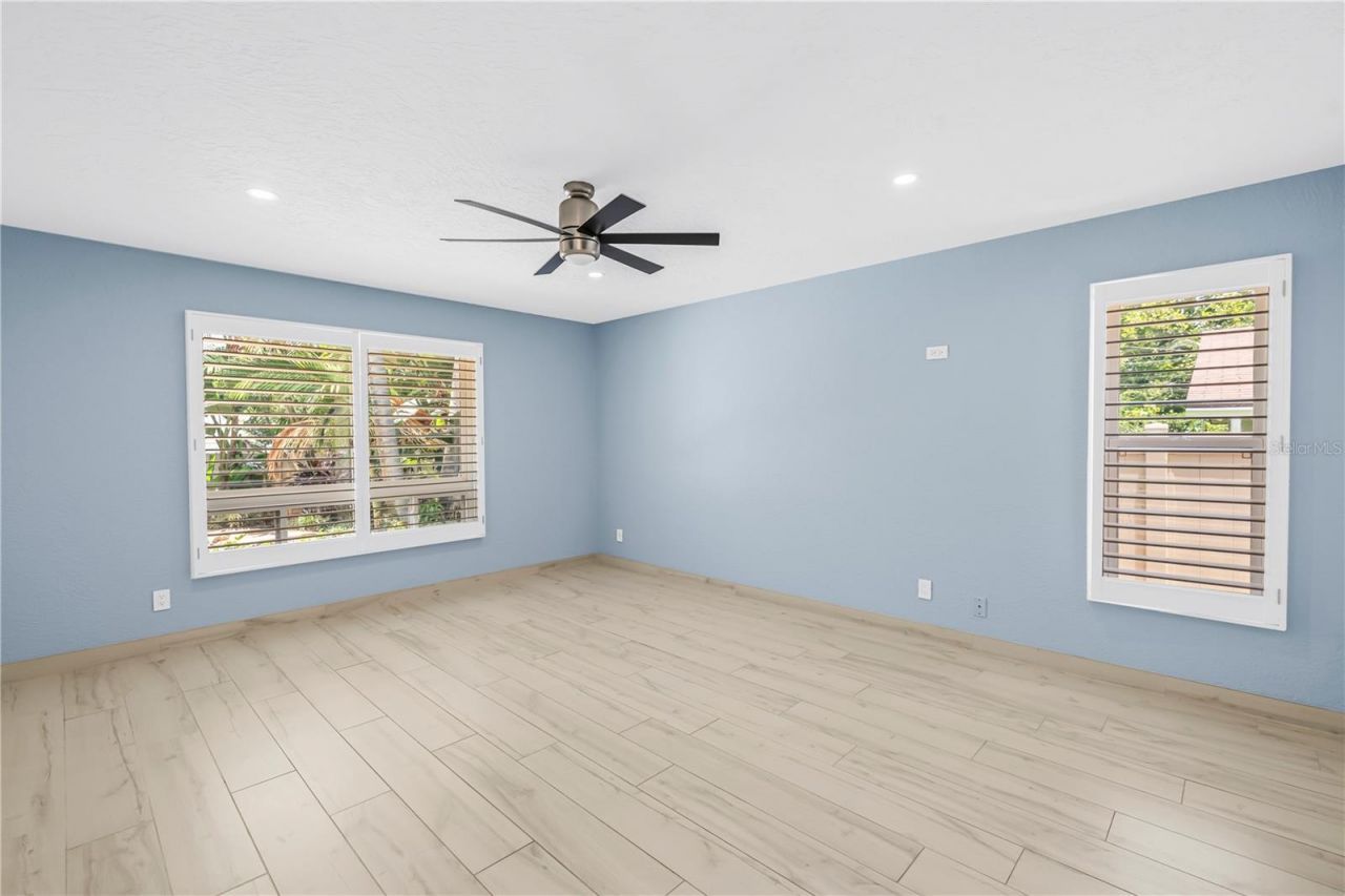 935 42nd Avenue N, Saint Petersburg, FL 33703 Photo
