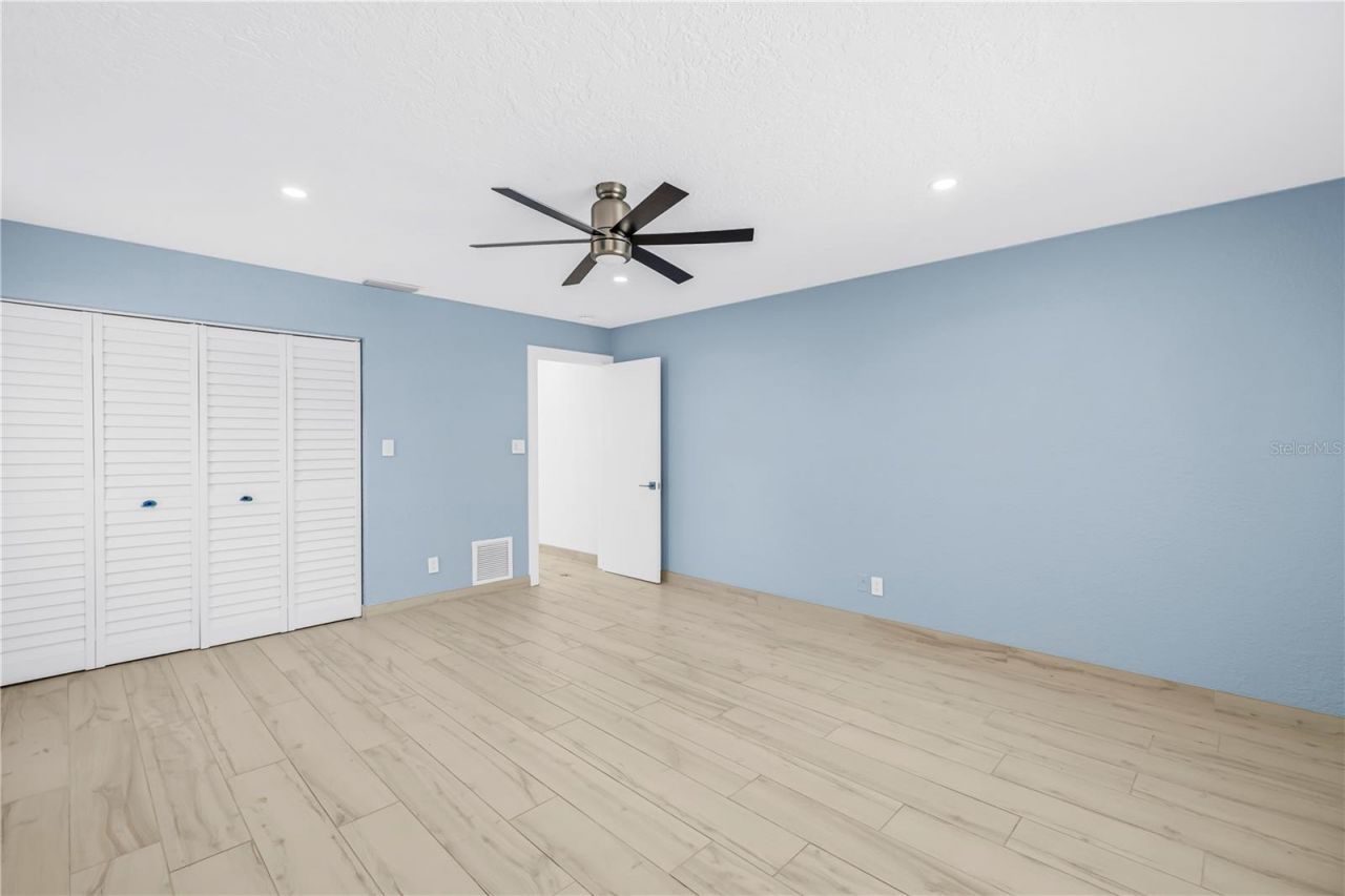 935 42nd Avenue N, Saint Petersburg, FL 33703 Photo