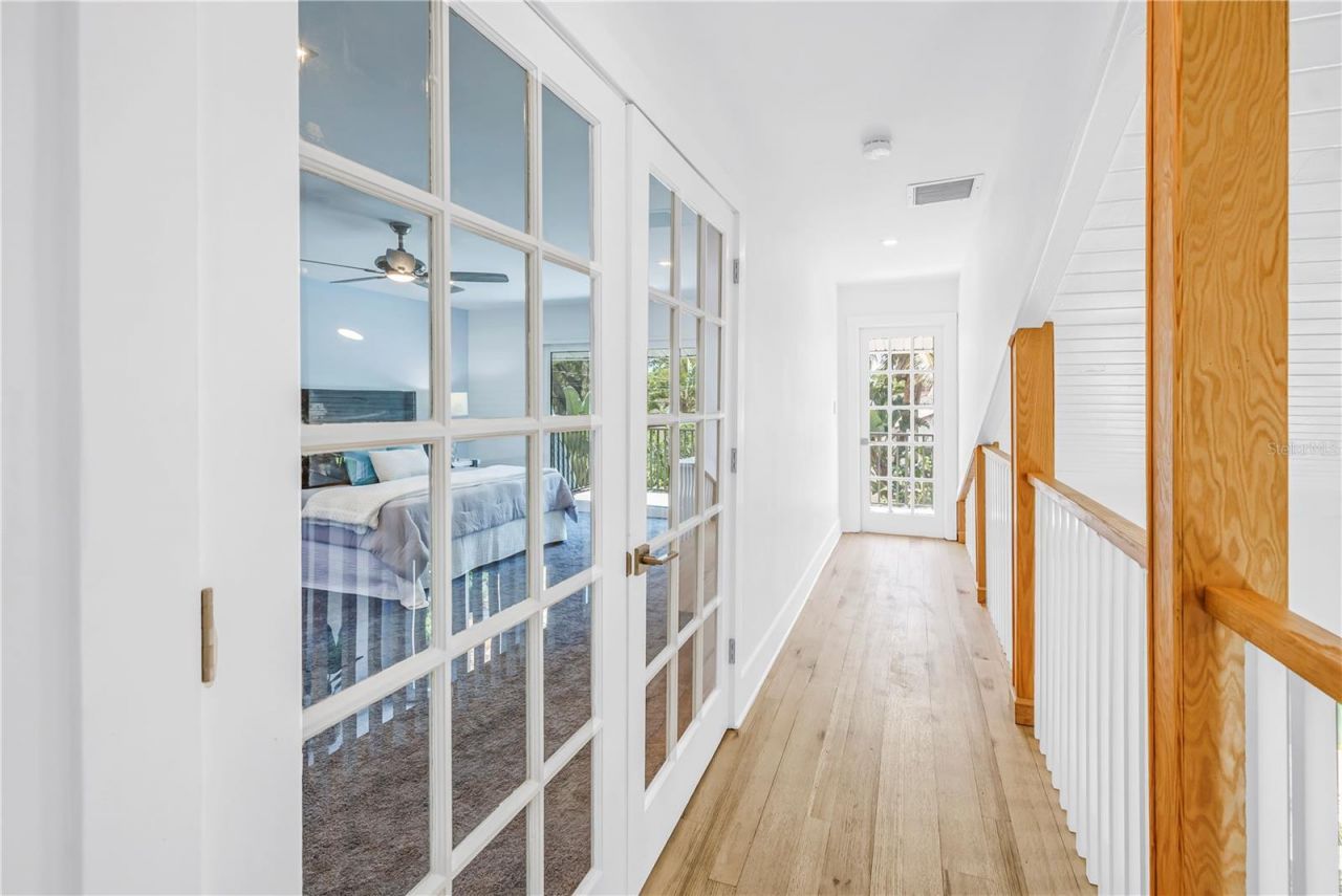 935 42nd Avenue N, Saint Petersburg, FL 33703 Photo