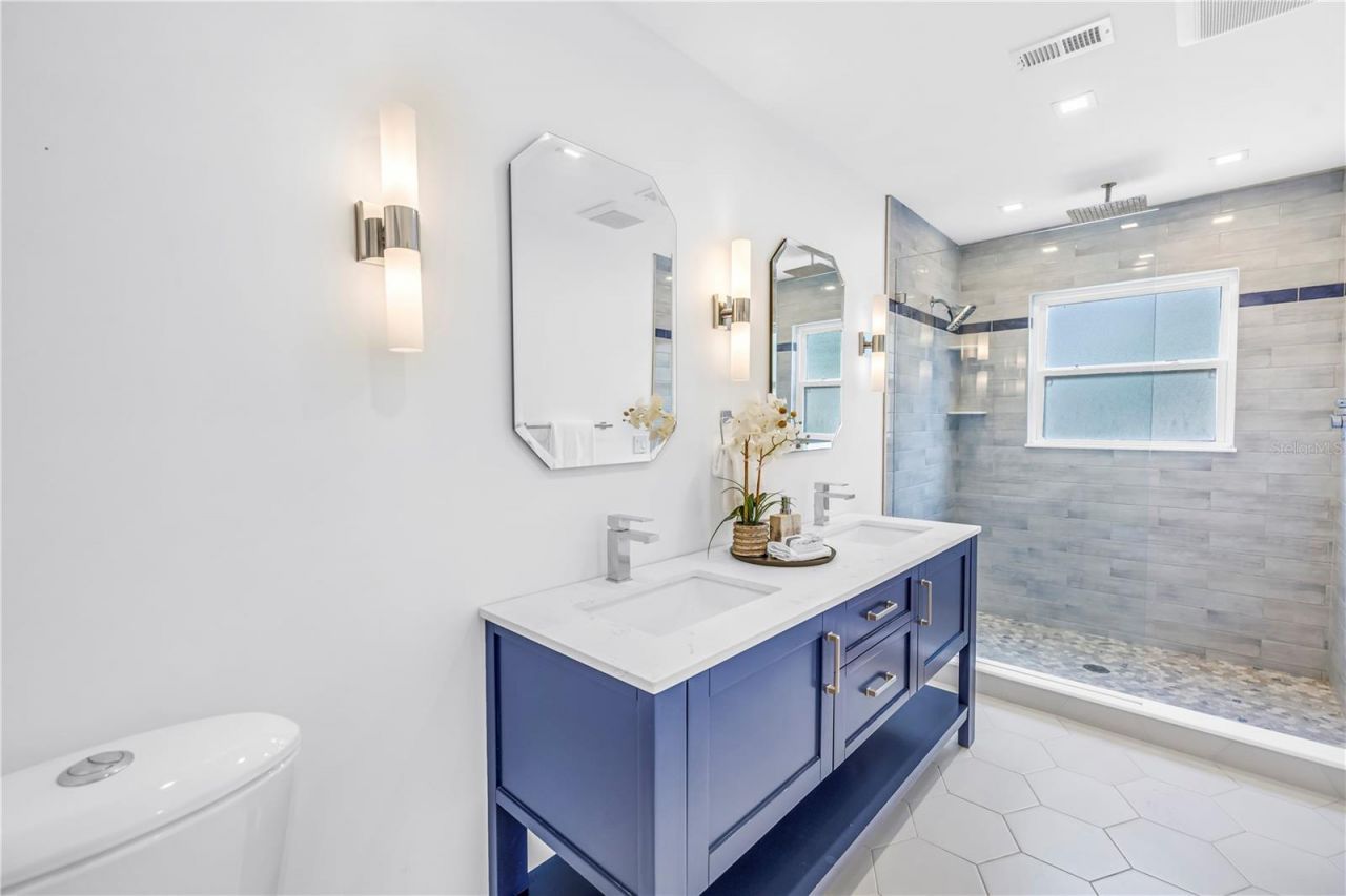 935 42nd Avenue N, Saint Petersburg, FL 33703 Photo