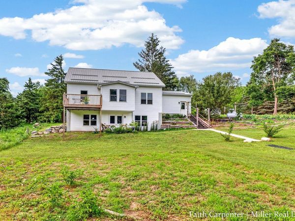 3062 W Cloverdale Road, Delton, MI 49046