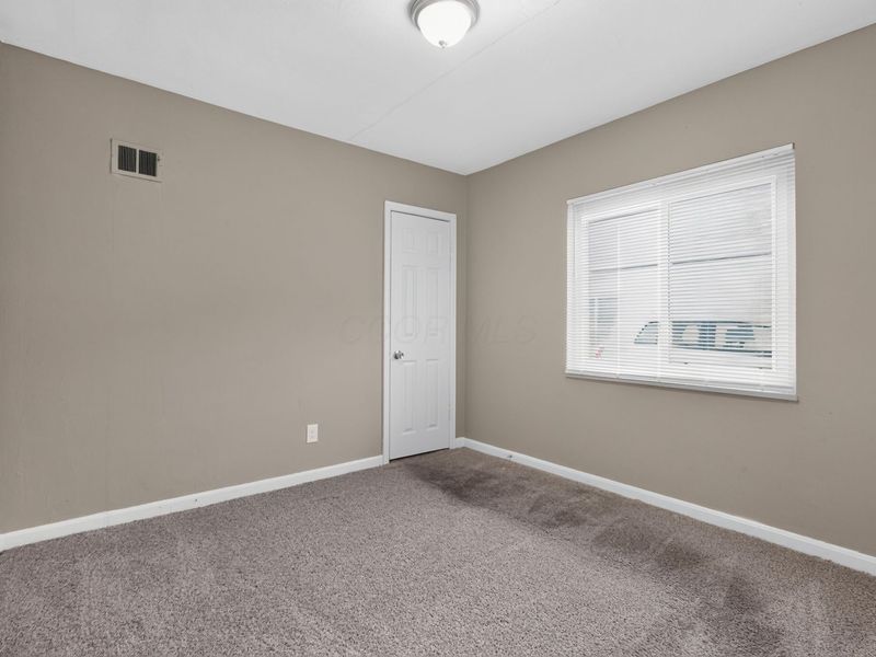 104 Florence Avenue , Columbus, OH 43228 Photo 17