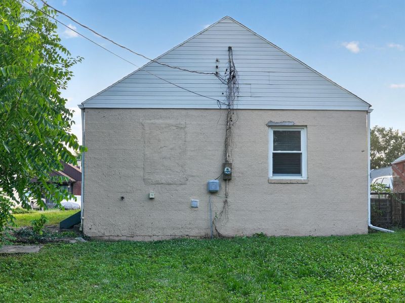 104 Florence Avenue , Columbus, OH 43228 Photo 30