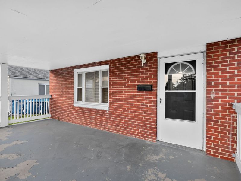104 Florence Avenue , Columbus, OH 43228 Photo 6