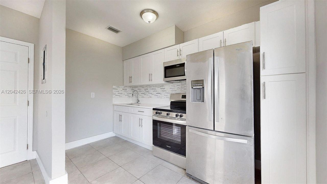 74 W 15th St , Unit 1, Hialeah, FL 33010 Photo